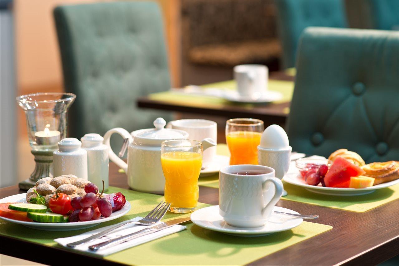 Achat Hotel Гоккенгайм Екстер'єр фото